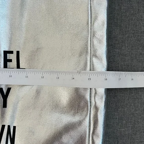 SOLD The Herschel Supply Co Unique Silver Tote Bag - Picture 4 of 11